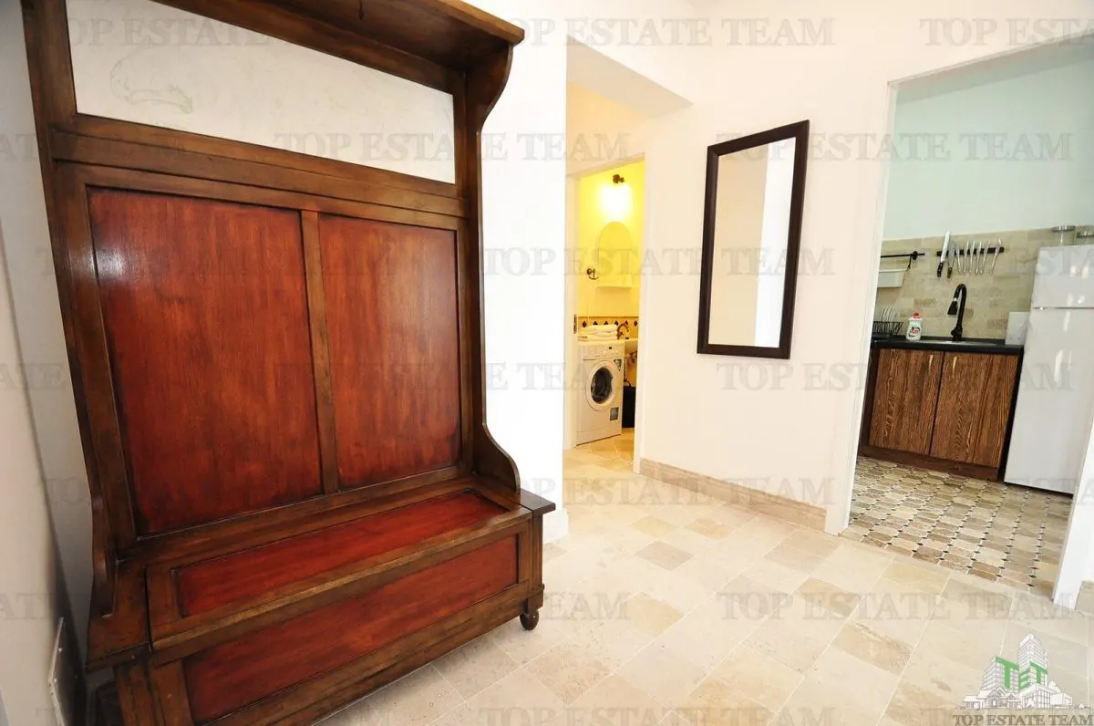 Apartment for Sale in Kotor, Montenegro - foto 5
