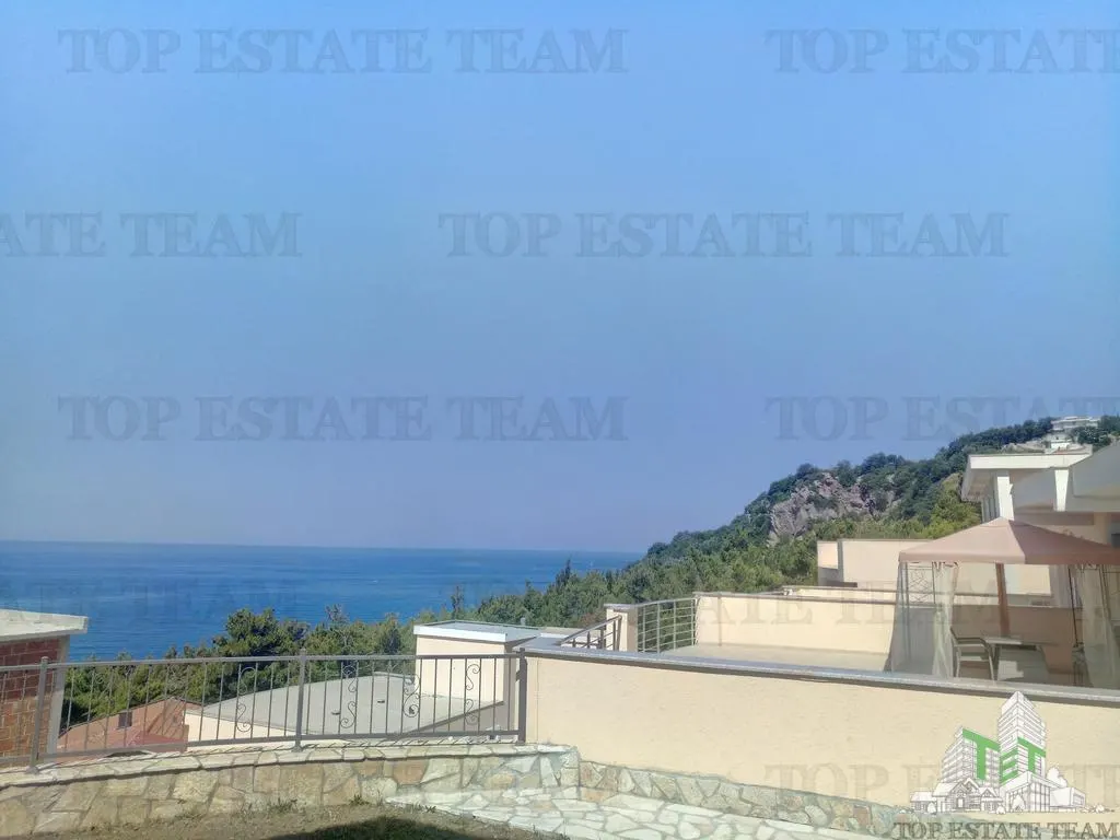 Villa for Sale in Bar, Montenegro - foto 10