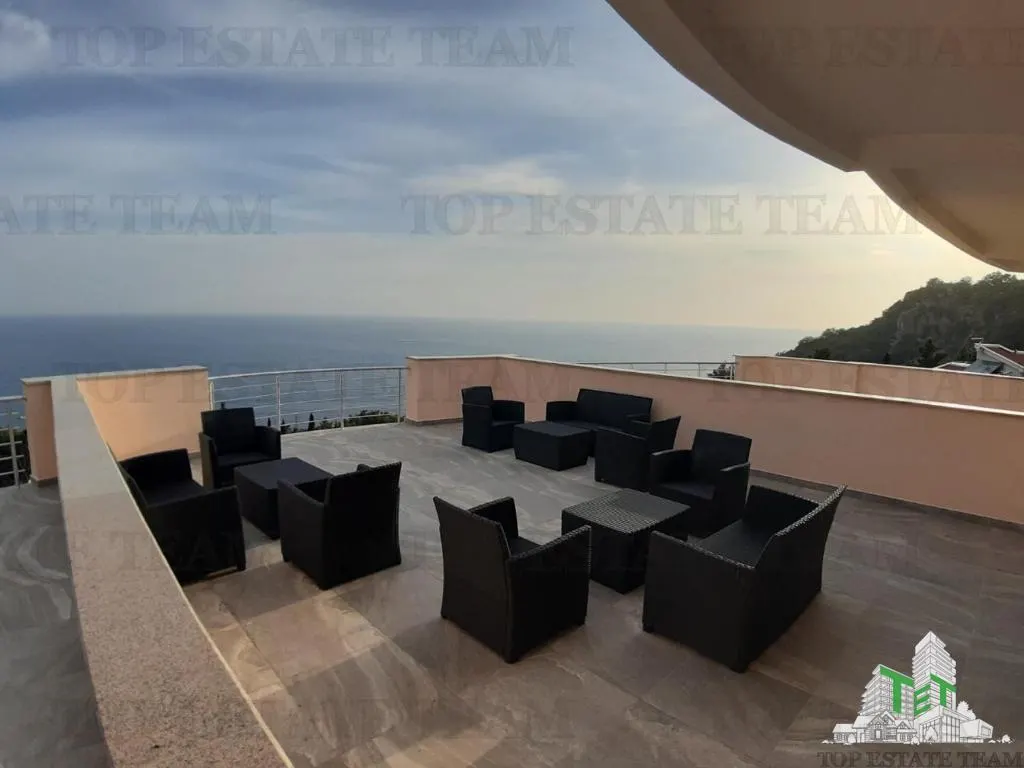 Hotel for Sale in Bar, Montenegro - foto 1