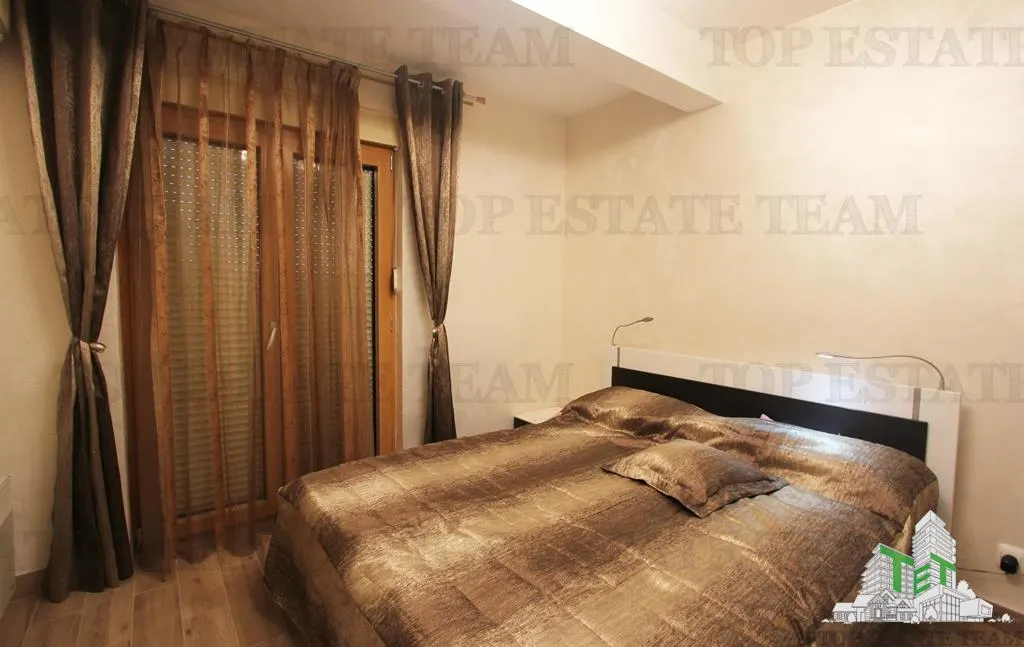Apartment for Sale in Herceg-Novi, Montenegro - foto 5