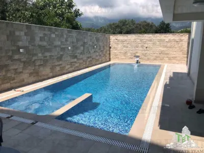 Villa for Sale in Bar, Montenegro - foto 6