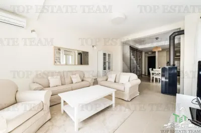 Villa for Sale in Herceg-Novi, Montenegro - foto 5