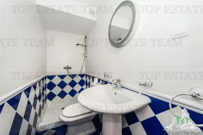 Villa for Sale in Herceg-Novi, Montenegro - foto 9