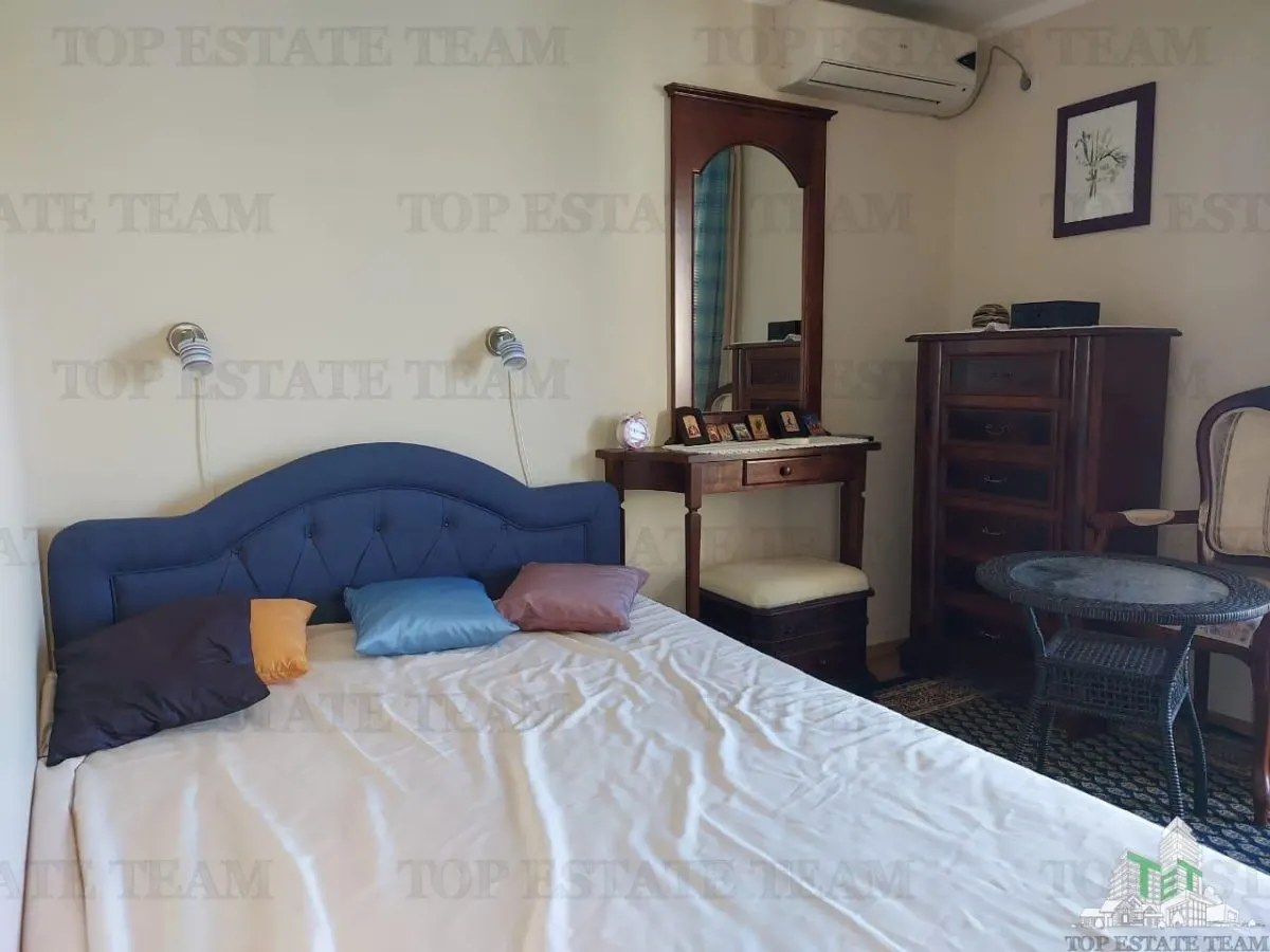Villa for Sale in Tivat, Montenegro - foto 11