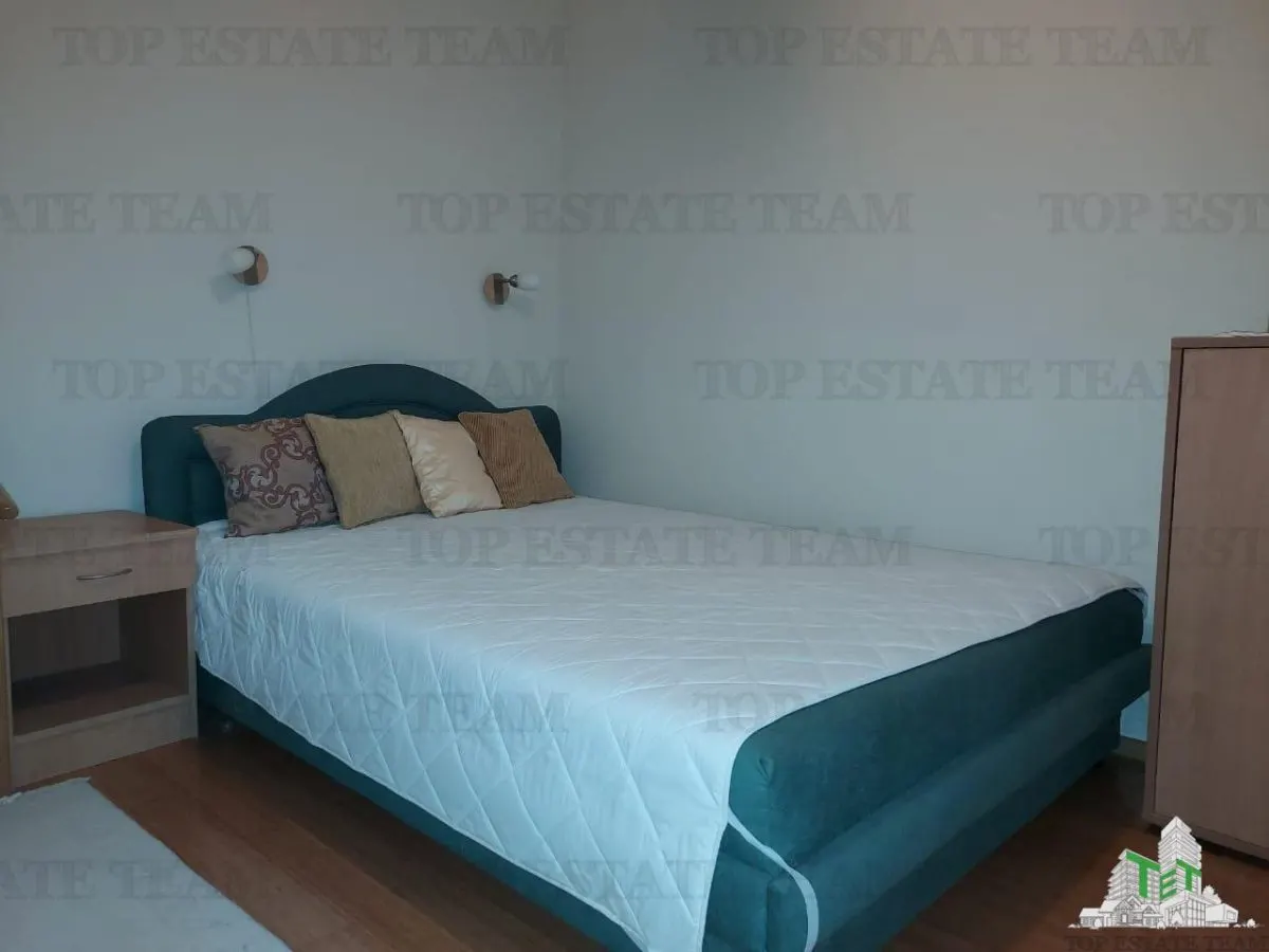 Villa for Sale in Tivat, Montenegro - foto 9