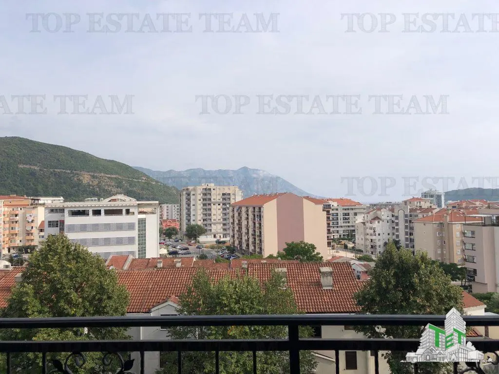 Apartment for Sale in Budva, Montenegro - foto 22