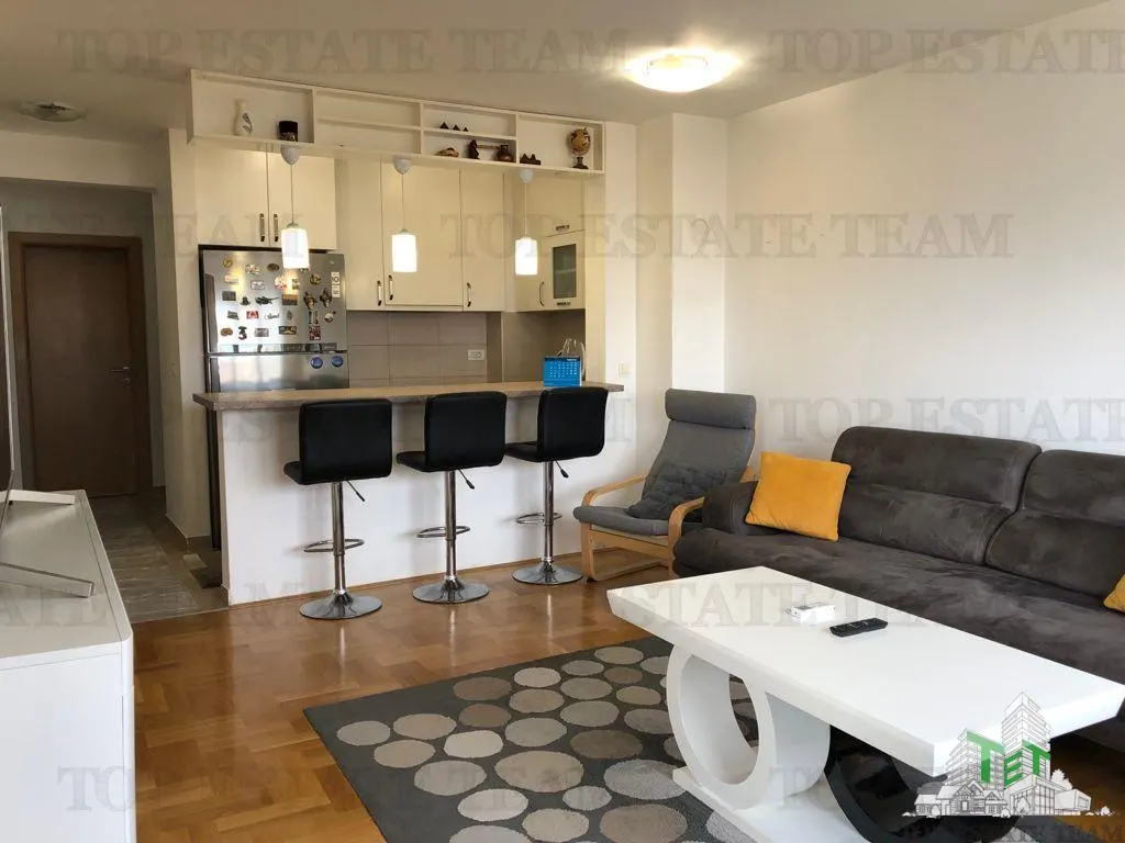 Apartment for Sale in Budva, Montenegro - foto 4
