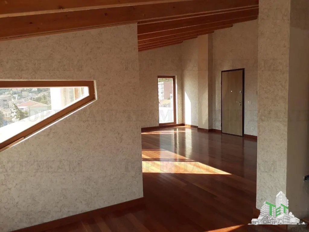 Apartment for Sale in Budva, Montenegro - foto 3
