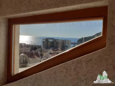 Apartment for Sale in Budva, Montenegro - foto 6