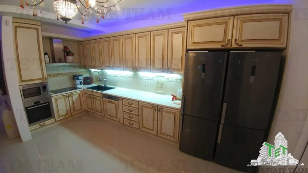 Villa for Sale in Bar, Montenegro - foto 6