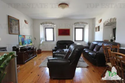 Villa for Sale in Kotor, Montenegro - foto 2