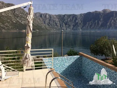 Villa for Sale in Kotor, Montenegro - foto 12