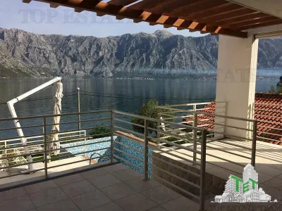 Villa for Sale in Kotor, Montenegro - foto 13
