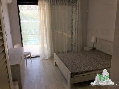 Villa for Sale in Kotor, Montenegro - foto 6