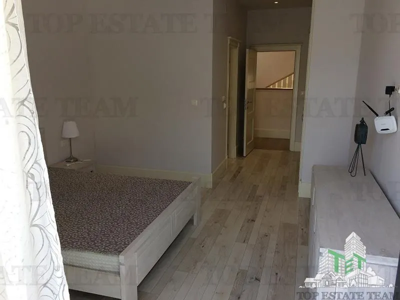 Villa for Sale in Kotor, Montenegro - foto 8