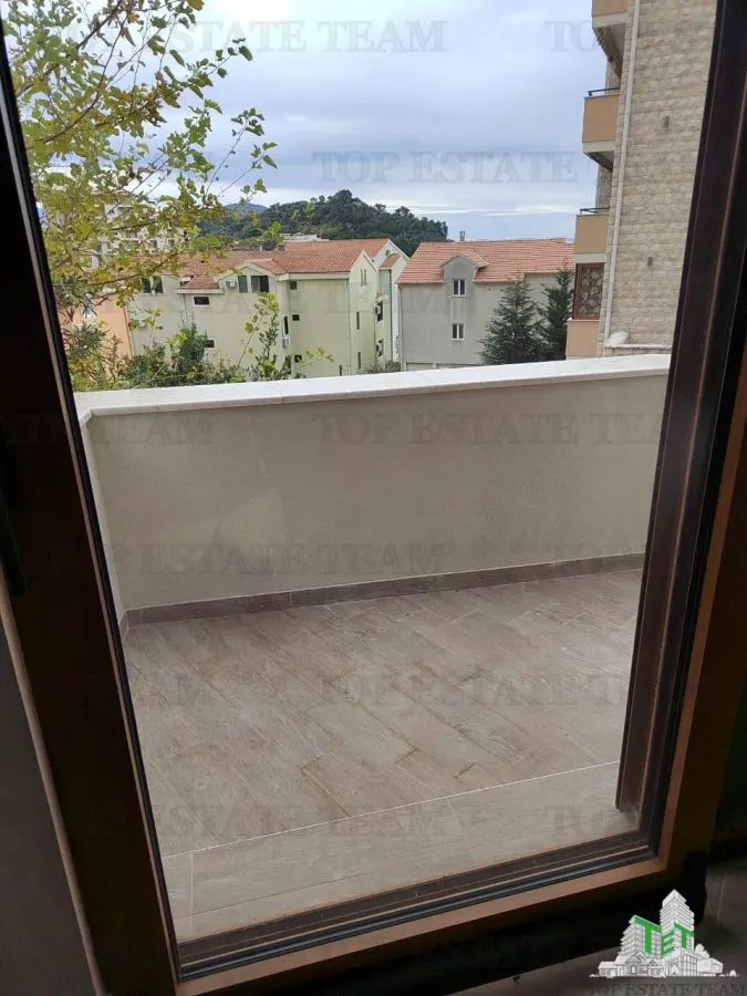 Apartment for Sale in Budva, Montenegro - foto 7