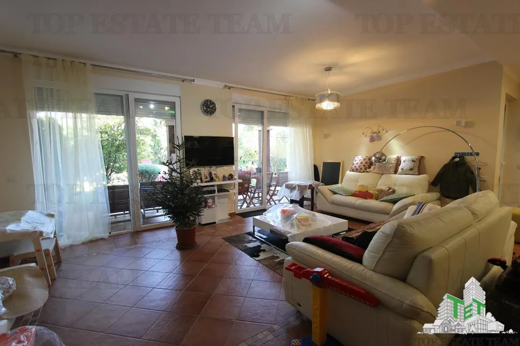 Villa for Sale in Kotor, Montenegro - foto 2