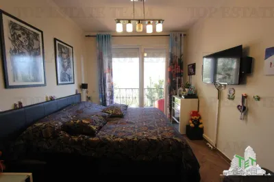 Villa for Sale in Kotor, Montenegro - foto 4