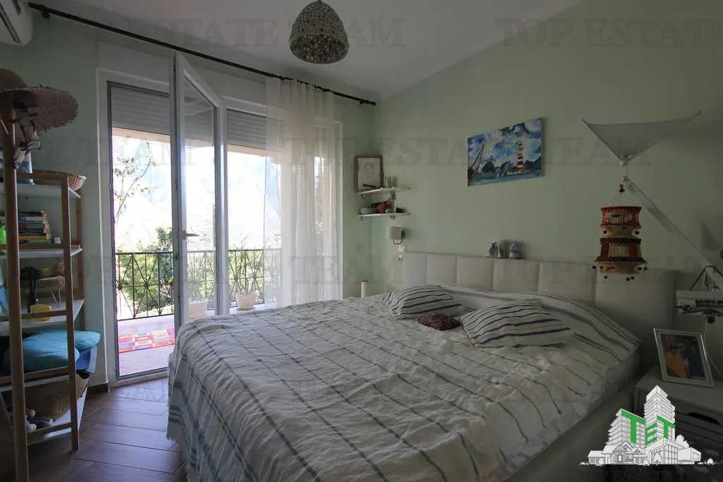 Villa for Sale in Kotor, Montenegro - foto 6