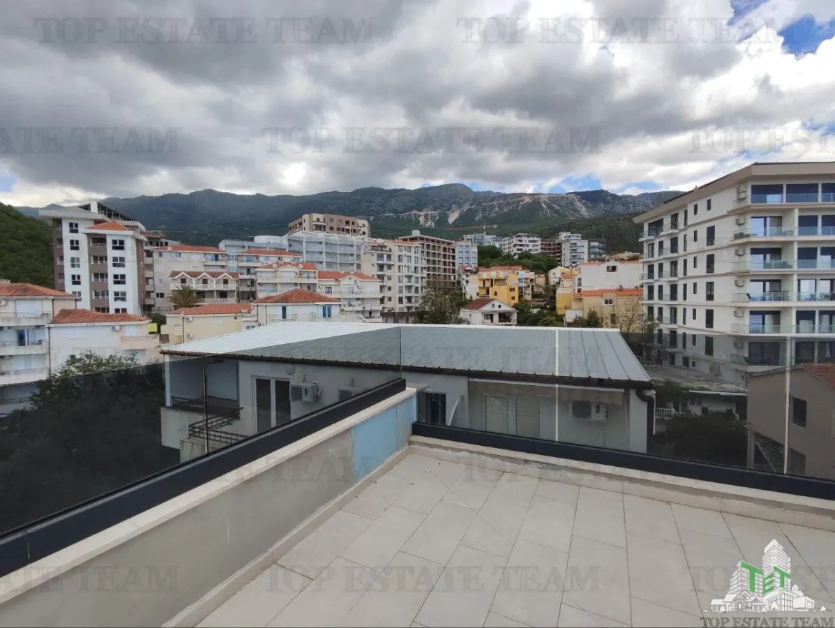 Apartment for Sale in Budva, Montenegro - foto 11