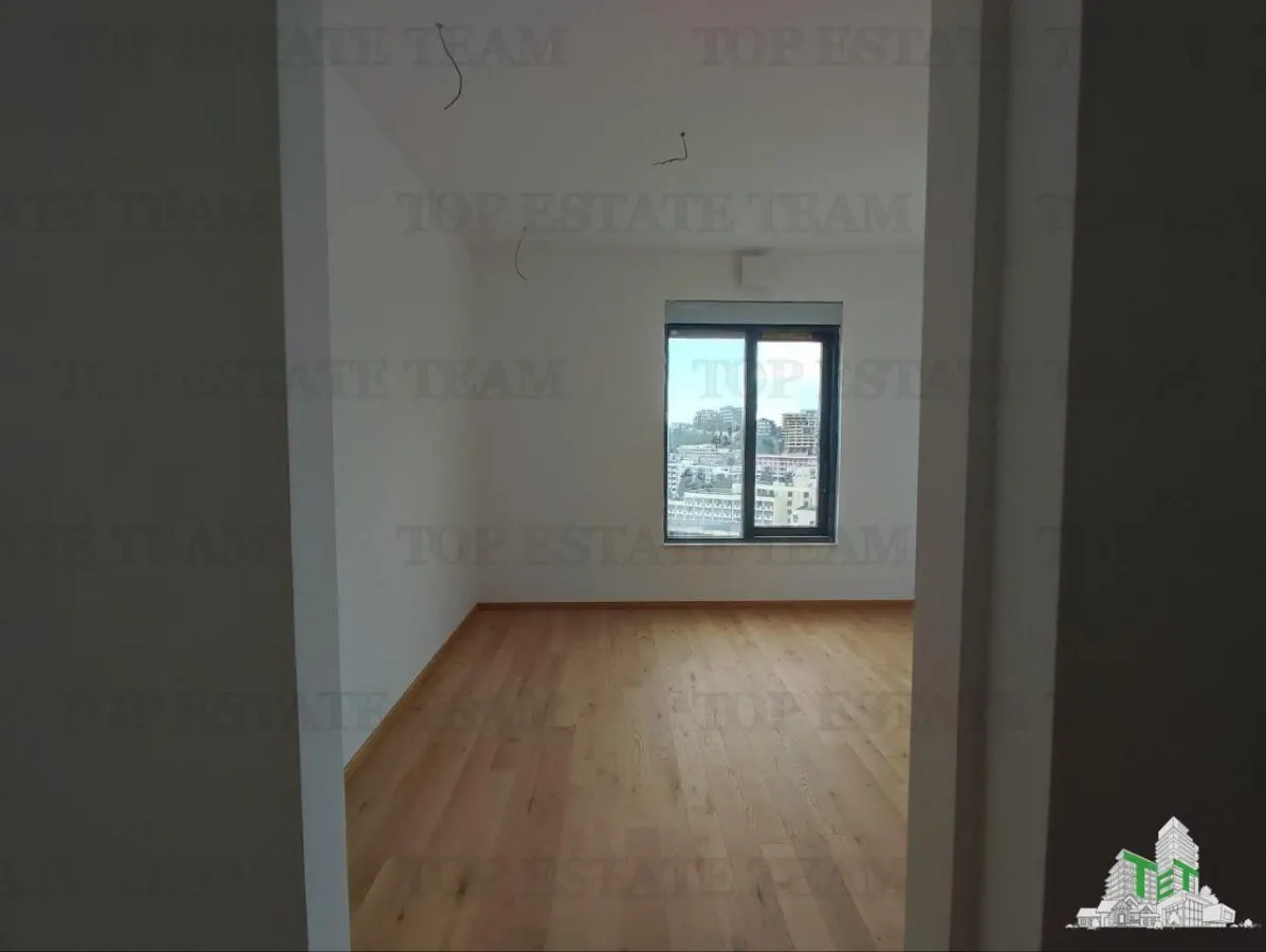 Apartment for Sale in Budva, Montenegro - foto 12