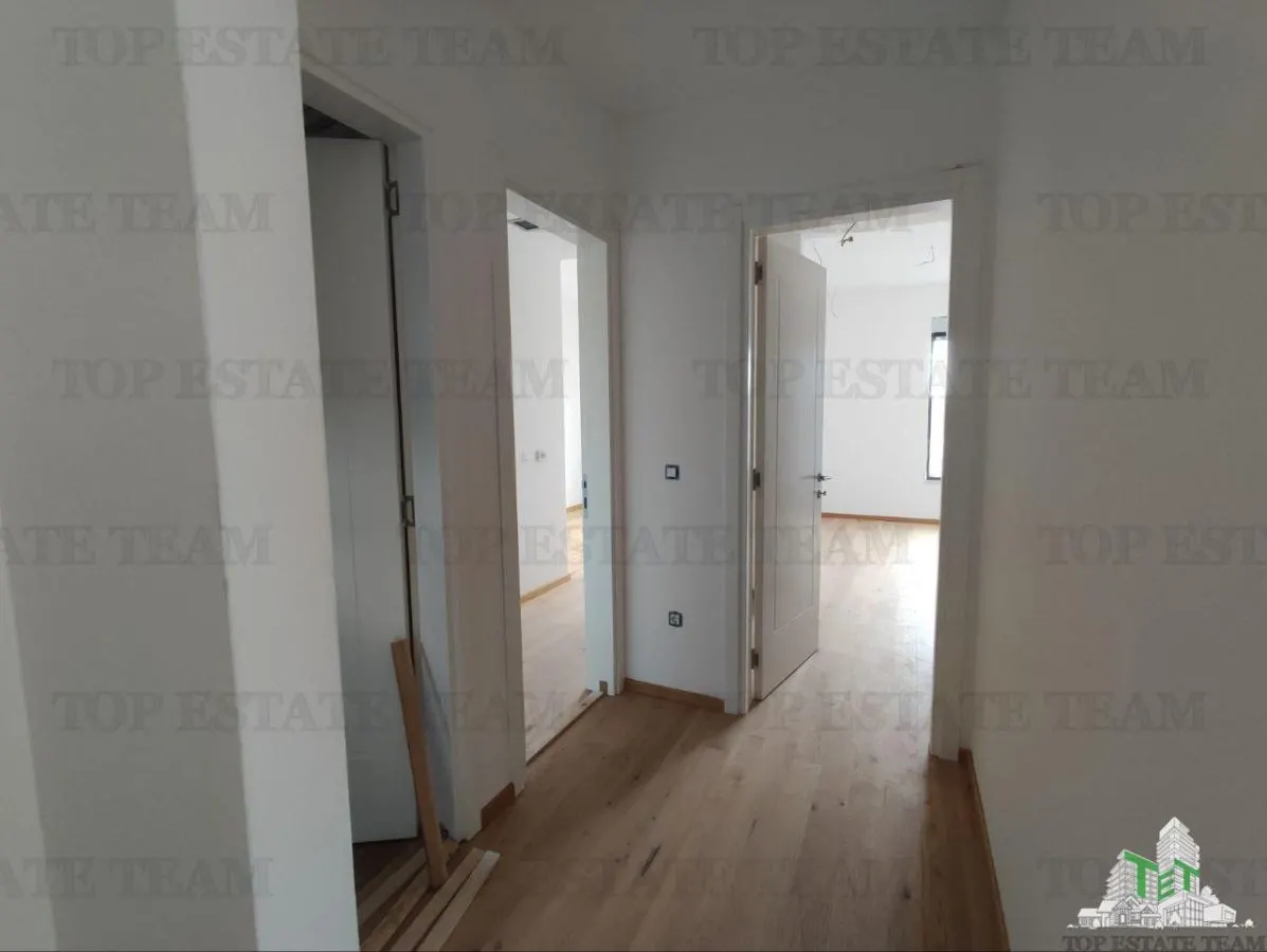 Apartment for Sale in Budva, Montenegro - foto 17