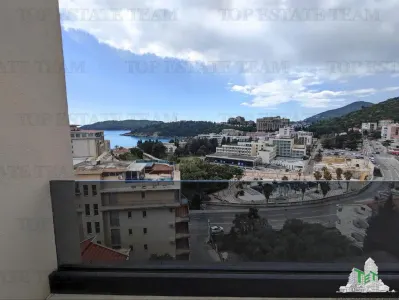 Apartment for Sale in Budva, Montenegro - foto 9