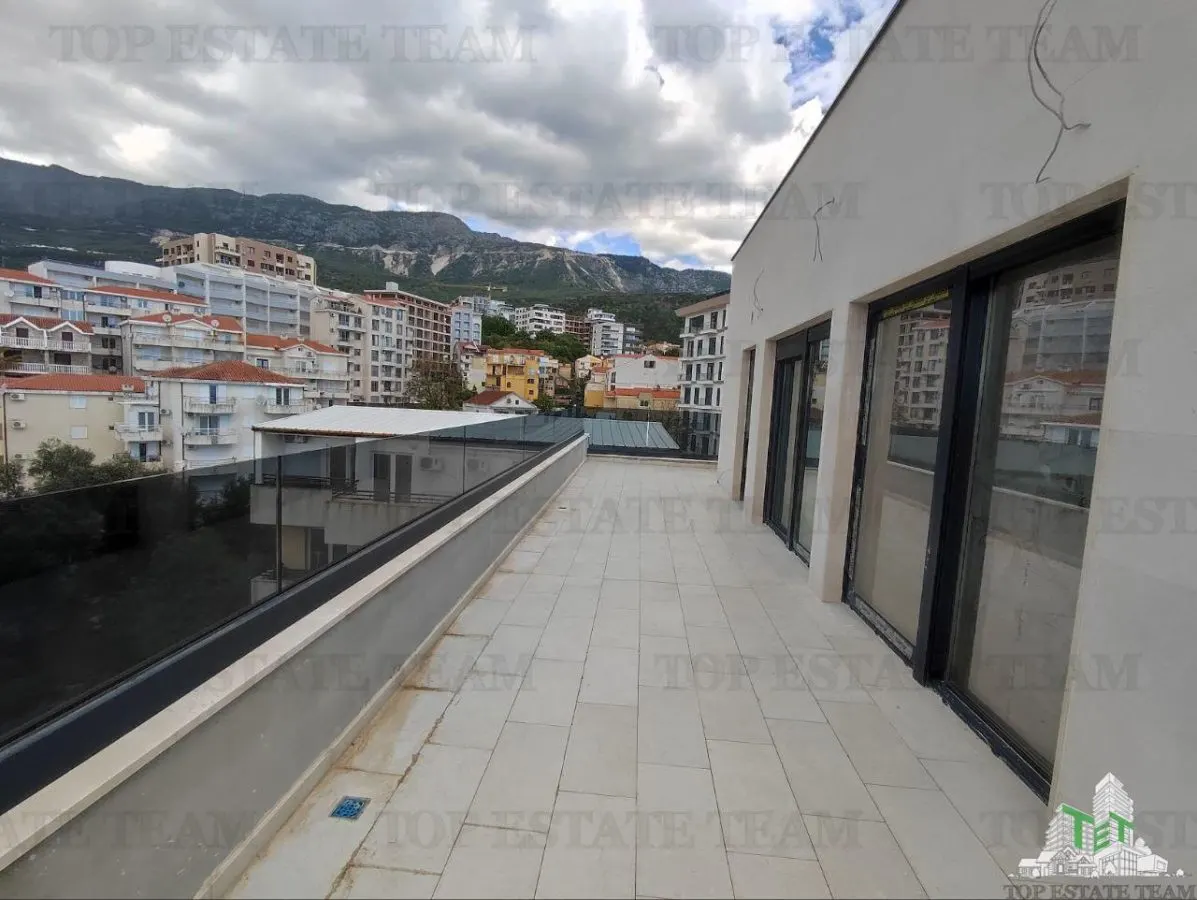 Apartment for Sale in Budva, Montenegro - foto 10