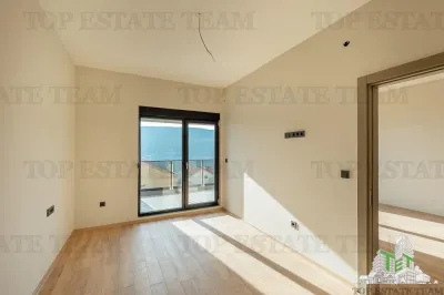 Apartment for Sale in Herceg-Novi, Montenegro - foto 17