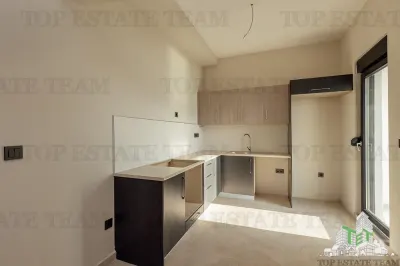 Apartment for Sale in Herceg-Novi, Montenegro - foto 10