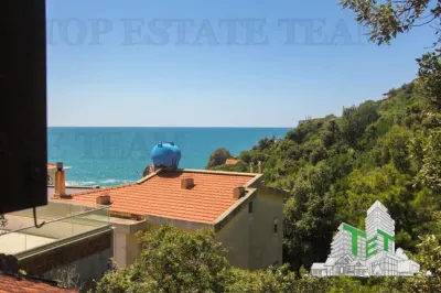 Villa for Sale in Bar, Montenegro - foto 3