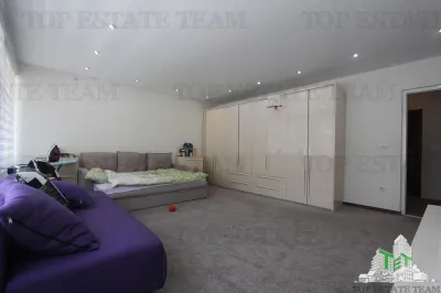 Apartment for Sale in Budva, Montenegro - foto 4