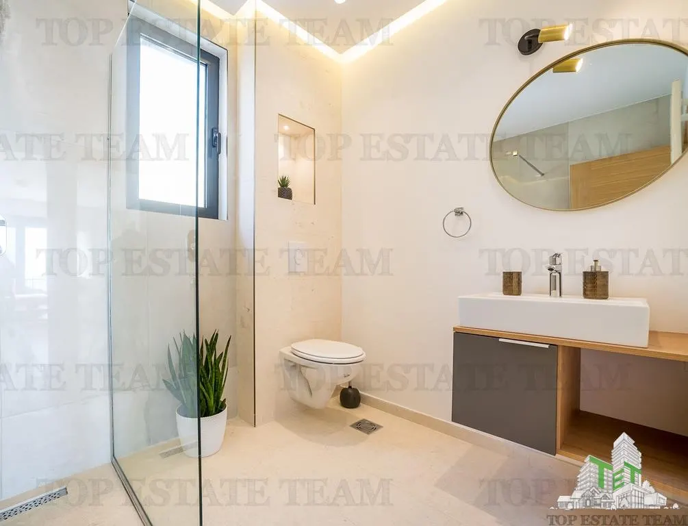 Villa for Sale in Budva, Montenegro - foto 13