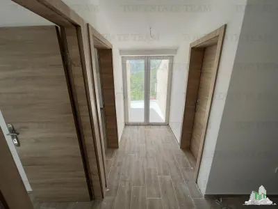 Apartment for Sale in Herceg-Novi, Montenegro - foto 2