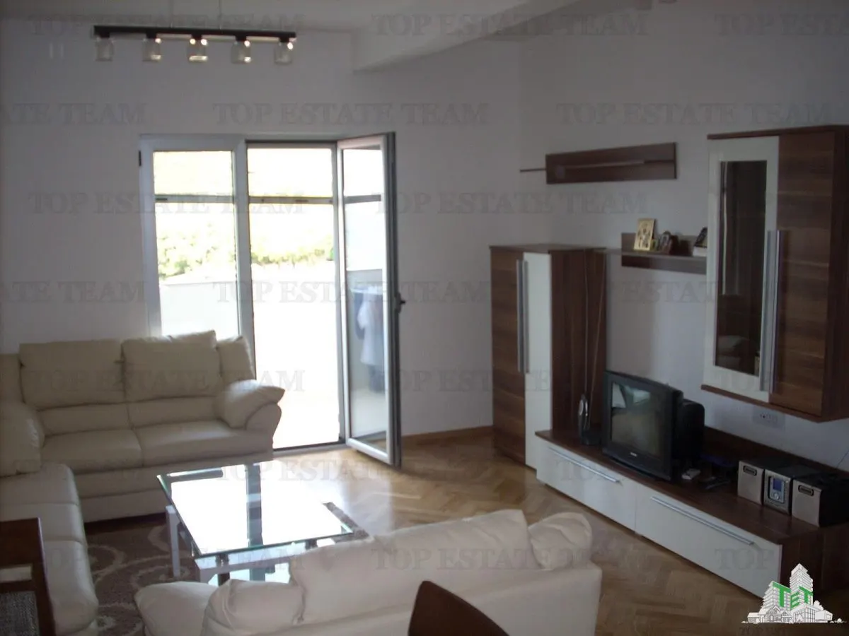 Villa for Sale in Budva, Montenegro - foto 1