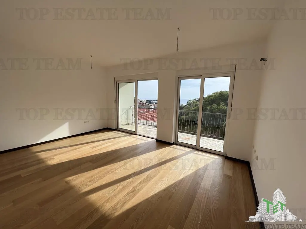 Apartment for Sale in Budva, Montenegro - foto 7