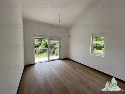 Apartment for Sale in Budva, Montenegro - foto 10