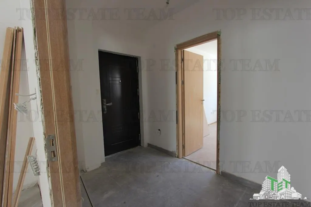 Apartment for Sale in Herceg-Novi, Montenegro - foto 3