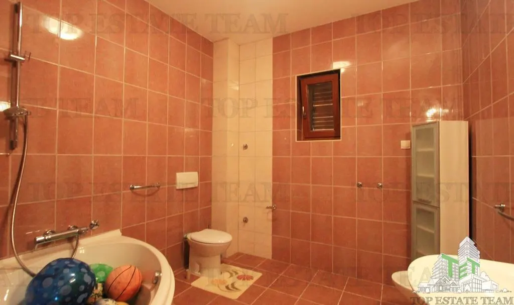 Villa for Sale in Bar, Montenegro - foto 12