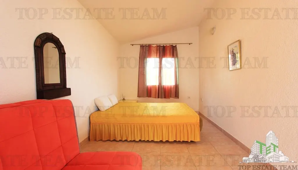 Villa for Sale in Bar, Montenegro - foto 3