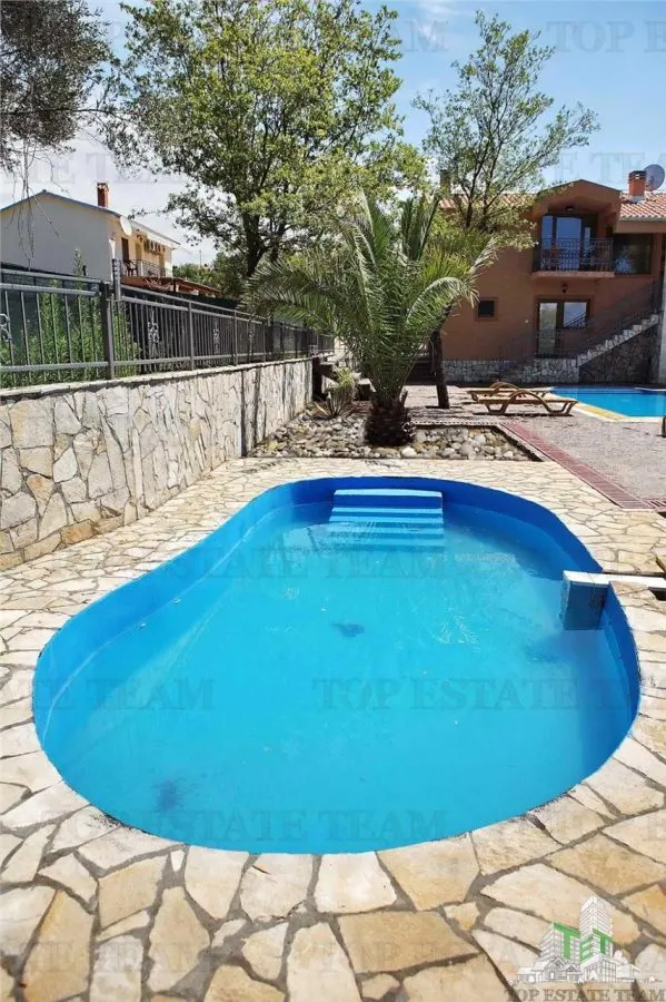 Villa for Sale in Kotor, Montenegro - foto 2