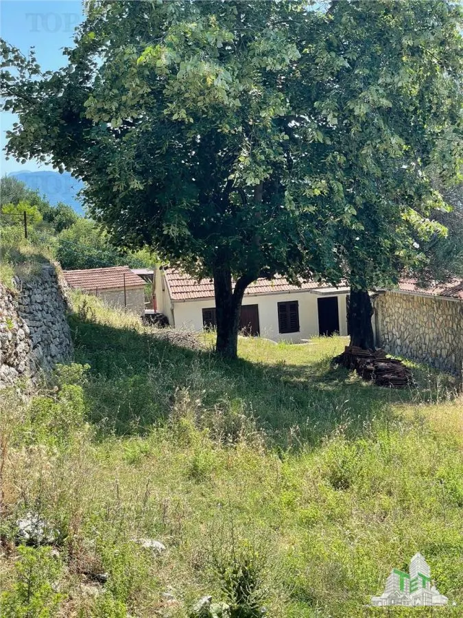 Villa for Sale in Herceg-Novi, Montenegro - foto 6