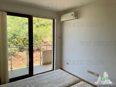 Apartment for Sale in Budva, Montenegro - foto 8