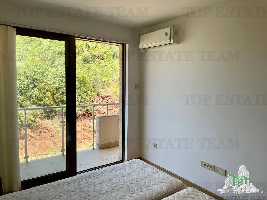 Apartment for Sale in Budva, Montenegro - foto 8
