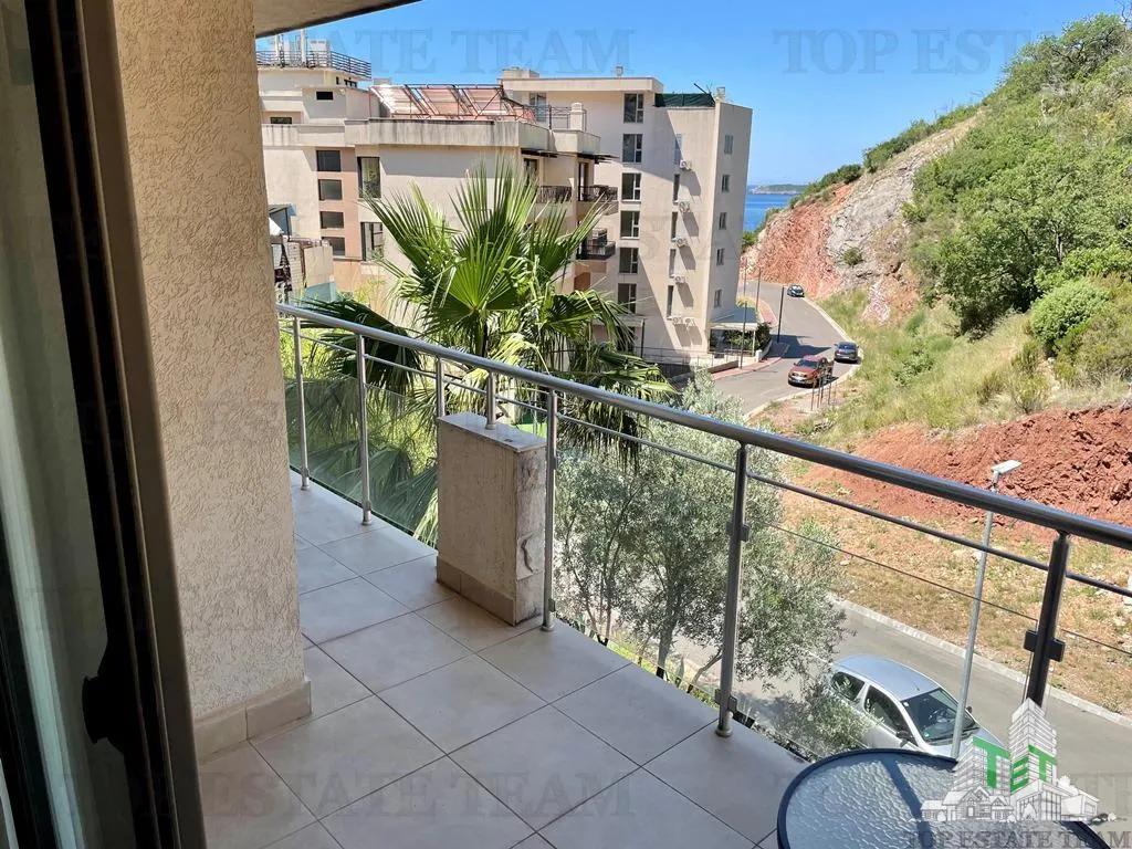 Apartment for Sale in Budva, Montenegro - foto 10