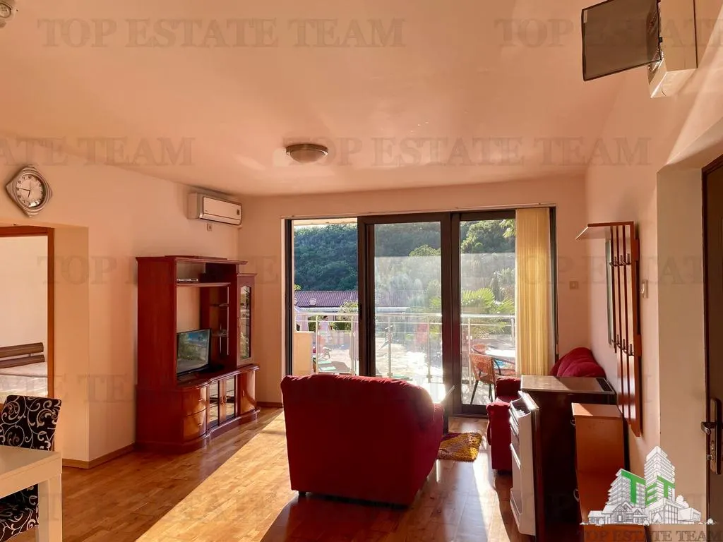 Apartment for Sale in Budva, Montenegro - foto 1