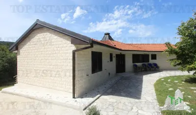 Villa for Sale in Budva, Montenegro - foto 2
