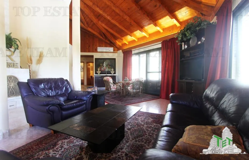 Villa for Sale in Budva, Montenegro - foto 13
