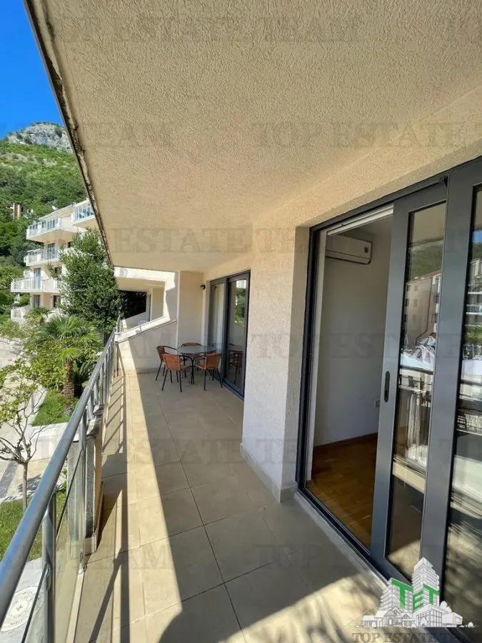 Apartment for Sale in Budva, Montenegro - foto 6
