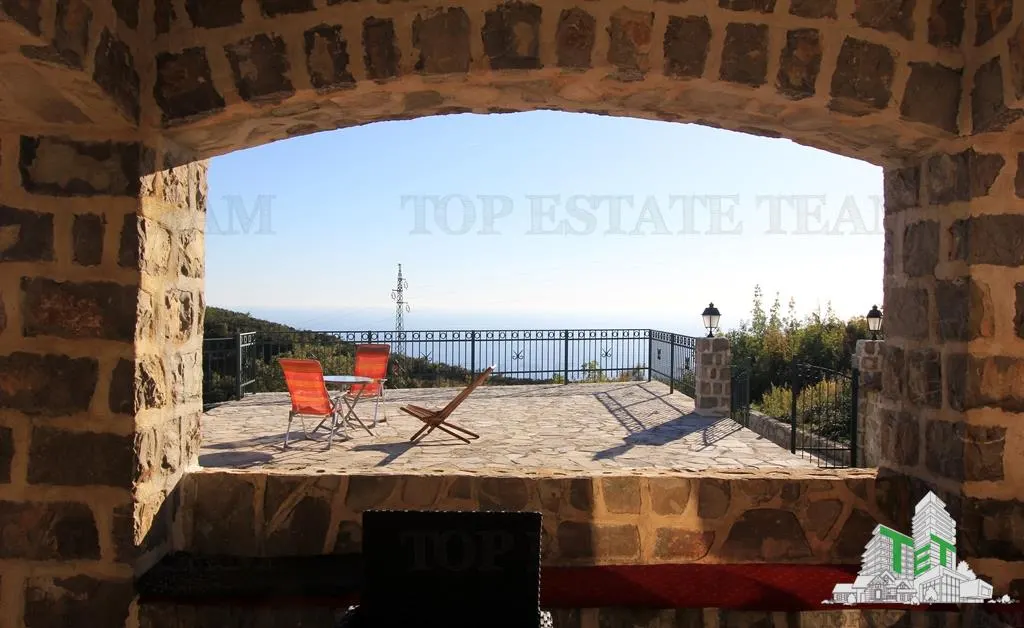Villa for Sale in Budva, Montenegro - foto 6